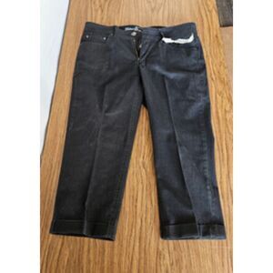 Faded Glory Women’s Black Denim Capri Jeans – Size 10